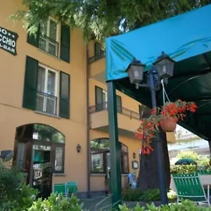 https://albergo-ponte-vecchio.it-lombardy.com