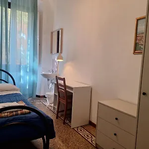 Sleep Easy Guest house